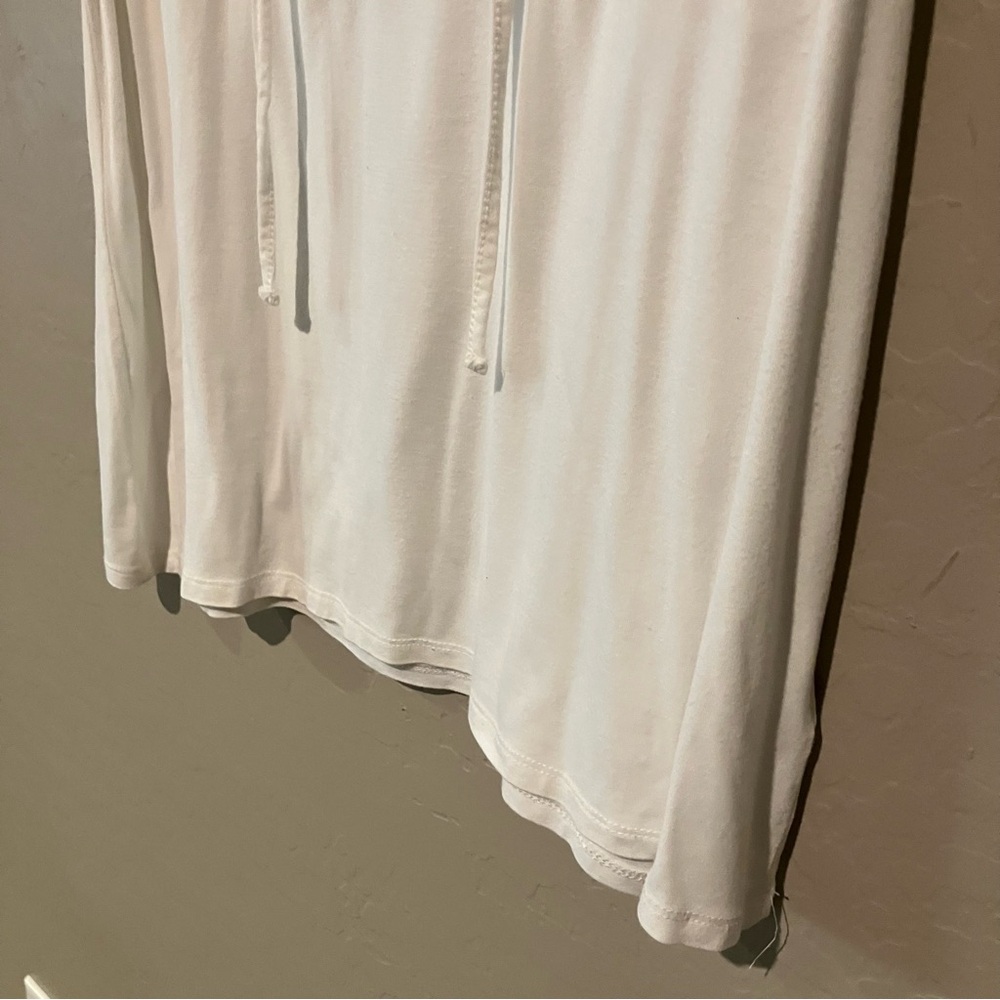 Cable & Gauge White and Black Floral Ruffle Boho Top Tank Size Large - Picture 4 of 13